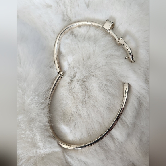 Vintage Buckle Bracelet - Picture 2 of 14